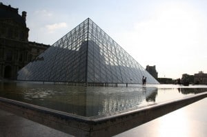 Une nuit à Paris, partie une (One night in Paris, Part one)